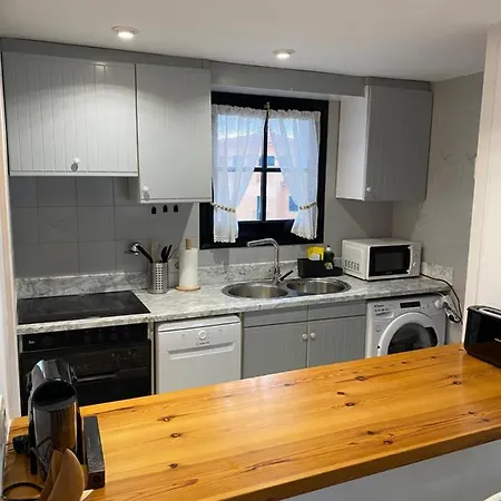 Ducado De Golf * خيرونا